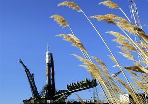 Вице-премьер РФ обвинил Роскосмос в срыве планов по созданию космических аппаратов