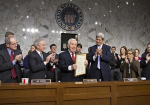 В Сенате США поддержали законопроект о поставках оружия сирийским повстанцам