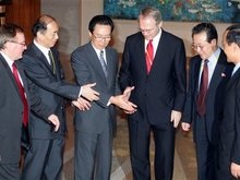 КНДР может возобновить ядерную программу из-за позиции США