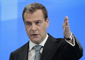 Медведев заявил, что не советовался с Путиным по поводу начала войны с Грузией