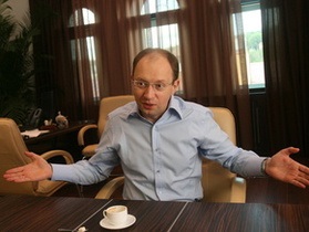 Яценюк: Срыва выборов из-за задержки финансирования не будет