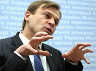 Балоге советуют навести порядок в Секретариате
