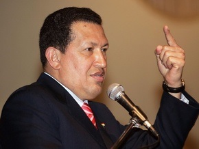 Чавес отменил визит в Сальвадор из-за готовящегося на него покушения