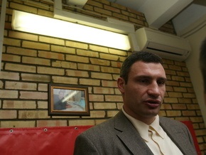 Кличко требует в суде отменить снижение тарифов на жилкомуслуги в Киеве