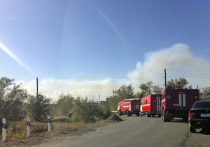 В результате взрыва четырех тысяч тонн боеприпасов под Оренбургом образовались две воронки диаметром 150 метров каждая