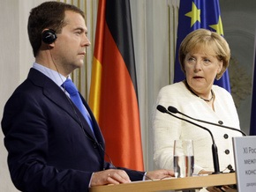 Медведев: Безопасность Европы должно обеспечивать не только НАТО