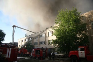 Сегодня ночью в Киеве в Новой Дарнице произошел масштабный пожар