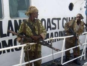 ЕС проведет военную операцию против сомалийских пиратов