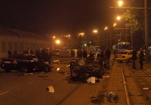 В Одессе в результате столкновения пяти авто госпитализировали восемь человек