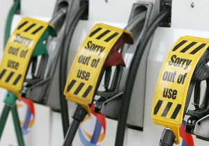 Украина за полгода сократила производство бензина на треть