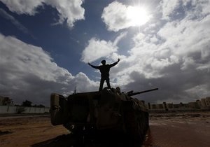 Власти Ливии вышли на связь с повстанцами