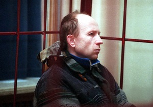 В житомирской тюрьме скончался серийный убийца Оноприенко