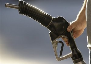 Повышение акциза: эксперт рассказал, на сколько подорожает бензин