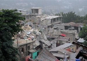 В результате разрушительного землетрясения на Гаити погибли не менее 30 тыс. человек