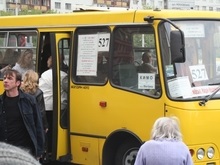 Водители маршруток обещают завтра заблокировать центр Киева