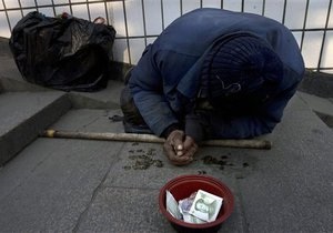 Киевские бездомные не хотят ночевать в приютах