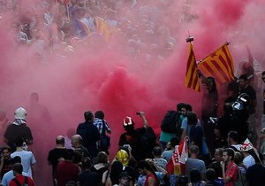 В Испании проходят многотысячные акции протеста