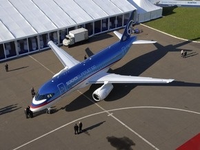 Российский лайнер нового поколения SuperJet-100 передали на сертификацию