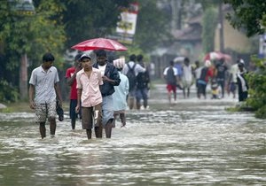 От наводнений на Шри-Ланке пострадали около миллиона человек