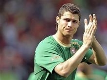 Криштиано Роналдо признан самым красивым футболистом Евро-2008