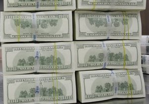 НБ Беларуси приостановил продажу валюты для покупки импортных медикаментов