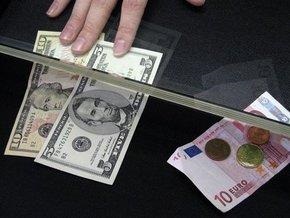 Торги на межбанке: евро достиг 10 грн