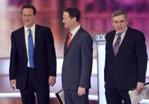 В Великобритании заключительный тур теледебатов завершился победой лидера консерваторов