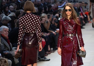 Фотогалерея: LFW. Показ коллекции Burberry Prorsum осень-зима 2013/14