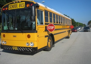 В США столкнулись четыре школьных автобуса с детьми