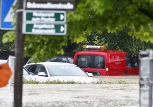 Приплыли: в Украине появились автомобили- утопленники  из страдающей от наводнений Европы