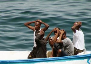 Сомали требует от России объяснить гибель пиратов