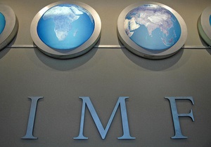 МВФ уже перечислил Украине первый транш кредита