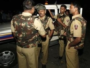 В Мумбаи прогремели два мощных взрыва
