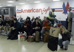 Отголоски бостонского теракта: Нью-йоркский аэропорт эвакуировали из-за ложной угрозы