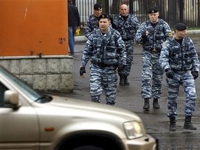 В Москве неизвестные подожгли четыре милицейские машины