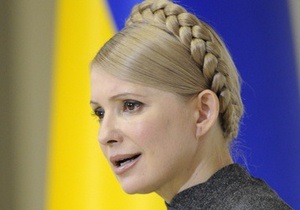 Тимошенко: Мы со следователем печатаем одновременно, он - в протокол, я - в Twitter
