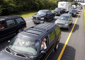 В США пересекавшие шоссе гуси создали гигантскую пробку