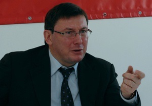 На Интере отменили дебаты Луценко и Могилева