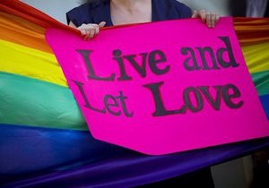В Эстонии собирают подписи против легализации однополых союзов