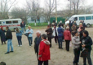 Свыше 200 пассажиров поезда Николаев - Москва были эвакуированы из-за подозрительных сумок