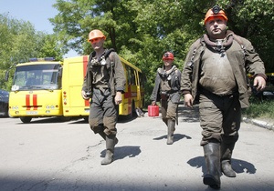 Два горняка, попавшие под завал в шахте на Донбассе, погибли
