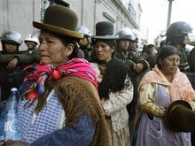 В Боливии в столкновениях погибли 26 человек