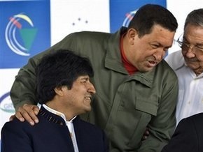 Чавес рассказал о раскрытии заговора с целью убийства президента Боливии