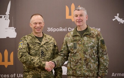 Сирський зустрівся з військовим керівництвом Литви