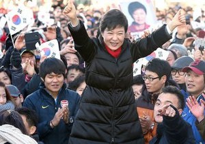 Президентом Южной Кореи впервые может стать женщина