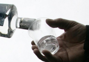 В этом году в Украине произвели почти на 20% меньше водки, чем в прошлом
