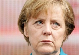 СМИ: Немецкий неонацист готовит покушение на Ангелу Меркель