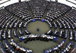 Евродепутат просит страны ЕС предоставлять политубежище украинским оппозиционерам