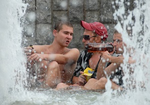 Фотогалерея: Граждане отдыхающие. Как жители Киева переносят летний зной