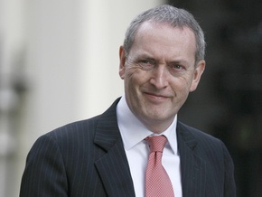 Министр обороны Британии подал в отставку